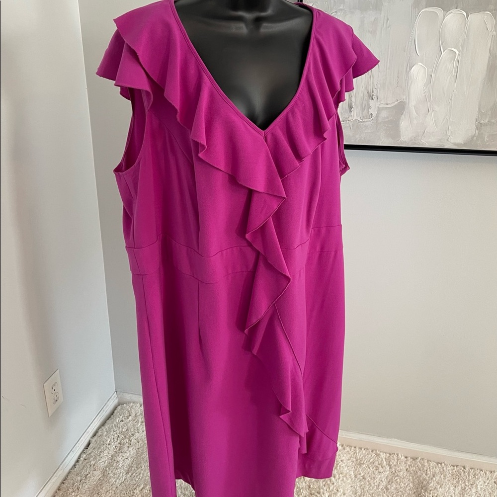 New Women’s Fuchsia Ruffle Dress Size 22